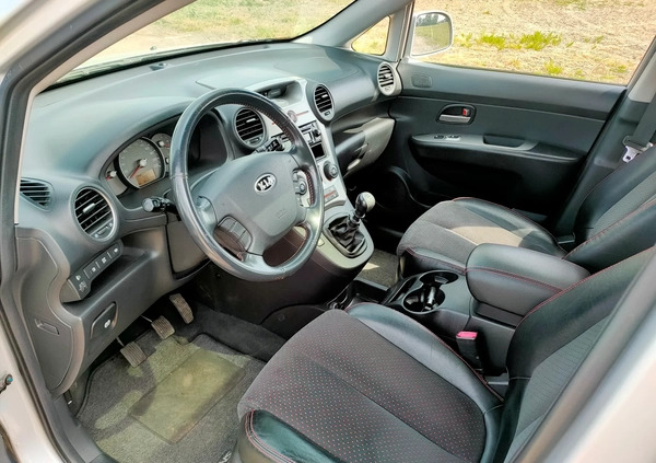 Kia Carens cena 12900 przebieg: 183000, rok produkcji 2006 z Płońsk małe 326